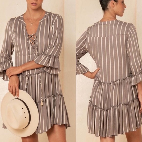 BEACHGOLD Dresses & Skirts - Beachgold Alora Soleil swing dress